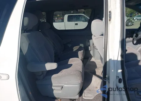 2000 Toyota Sienna Le from USA, damaged, VIN 4T3ZF13C0YU233854